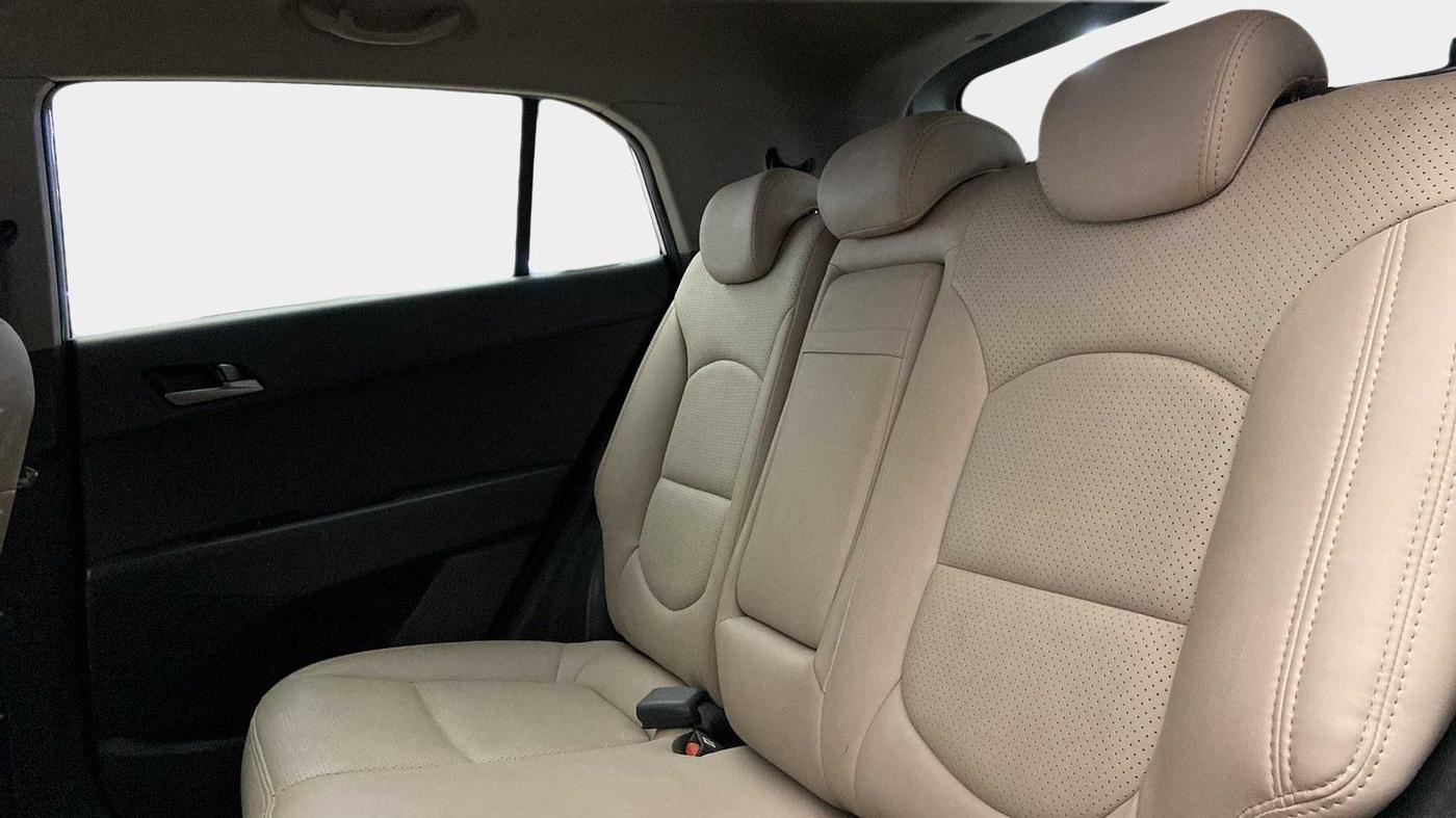 2017 Hyundai Creta SX PLUS AT 1.6 PETROL, Petrol, Automatic, 29,759 km, Right Side Rear Door Cabin