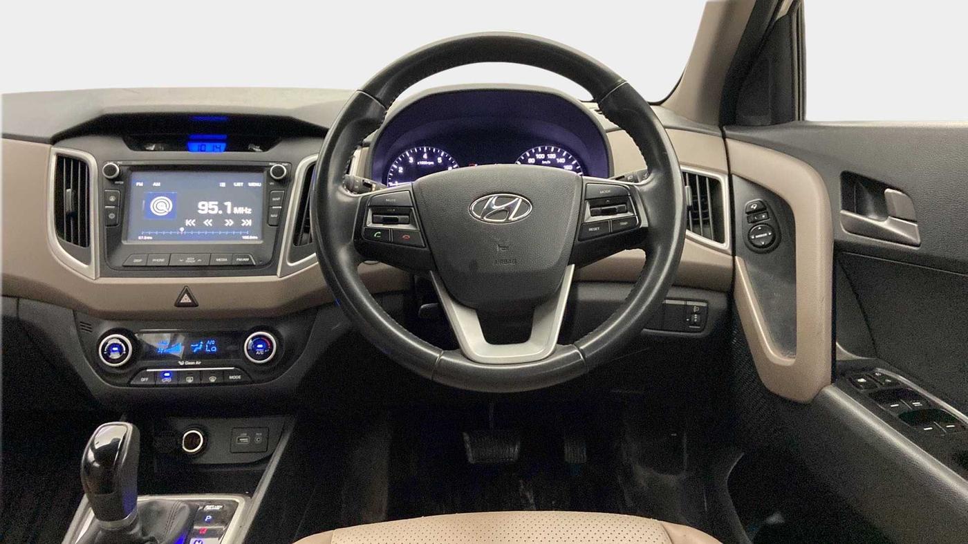 2017 Hyundai Creta SX PLUS AT 1.6 PETROL, Petrol, Automatic, 29,759 km, Steering Wheel Close Up
