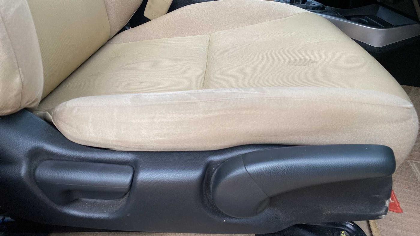 2015 Honda City 1.5L I-VTEC V MT, Petrol, Manual, 32,582 km, Driver Side Adjustment Panel
