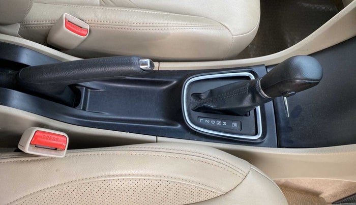 2020 Maruti Ciaz ALPHA  AT 1.5 SHVS PETROL, Petrol, Automatic, 45,074 km, Gear Lever