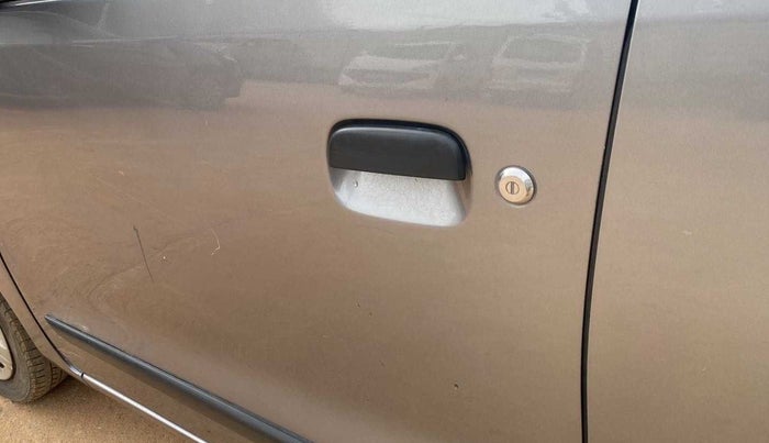 2017 Maruti Wagon R 1.0 VXI AMT, Petrol, Automatic, 84,199 km, Front passenger door - Minor scratches