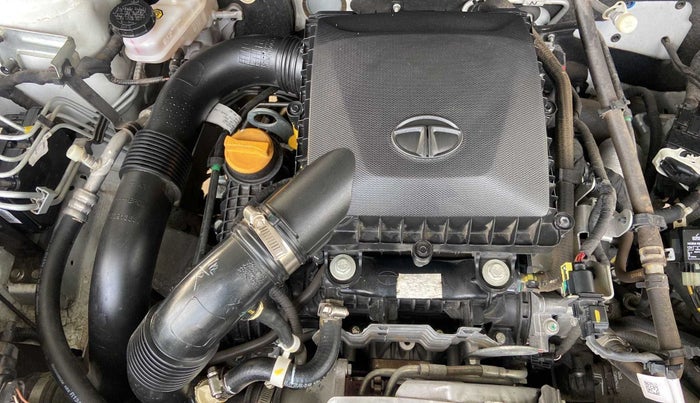 2022 Tata NEXON XMA SUNROOF PETROL, Petrol, Automatic, 24,798 km, Open Bonet