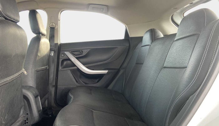2022 Tata NEXON XMA SUNROOF PETROL, Petrol, Automatic, 24,798 km, Right Side Rear Door Cabin