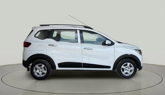 2019 Renault TRIBER RXZ, Petrol, Manual, 44,038 km, Right Side View