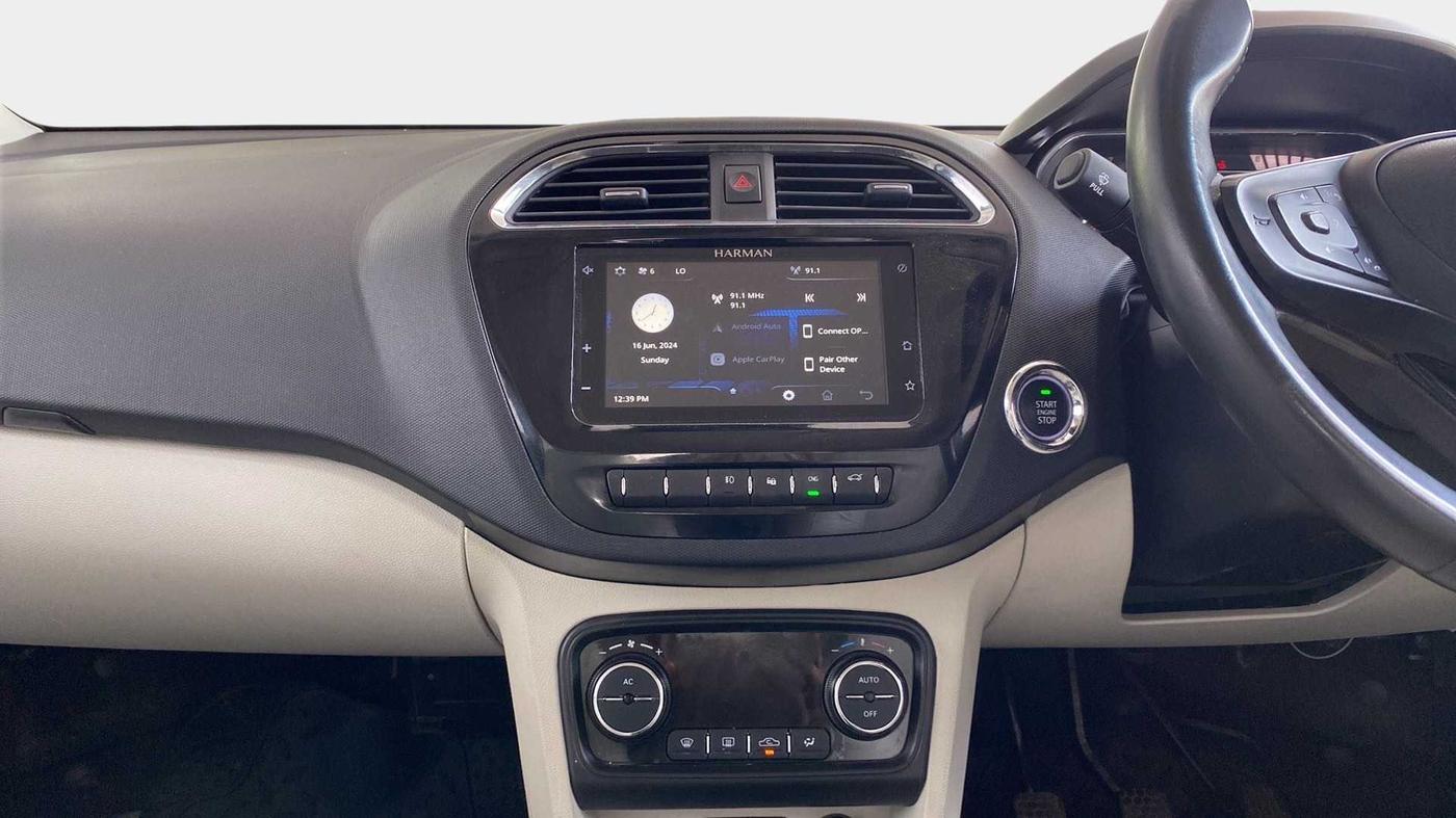 2023 Tata TIGOR XZ PLUS CNG LEATHERETTE PACK, CNG, Manual, 14,038 km, Air Conditioner