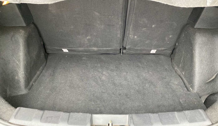 2022 Tata NEXON XZ PLUS (O) DIESEL DARK EDITION, Diesel, Manual, 26,543 km, Boot Inside