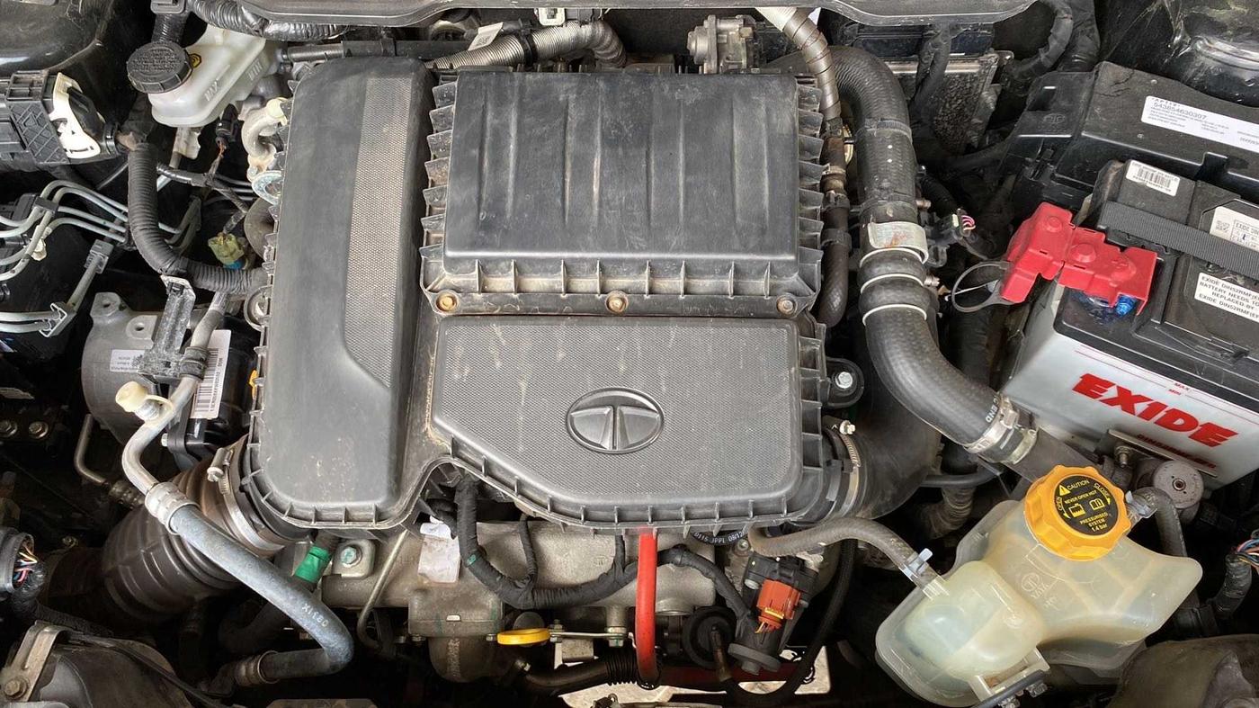 2022 Tata NEXON XZ PLUS (O) DIESEL DARK EDITION, Diesel, Manual, 26,543 km, Open Bonet