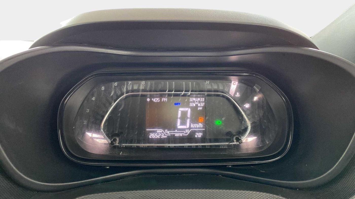 2022 Tata NEXON XZ PLUS (O) DIESEL DARK EDITION, Diesel, Manual, 26,543 km, Odometer Image