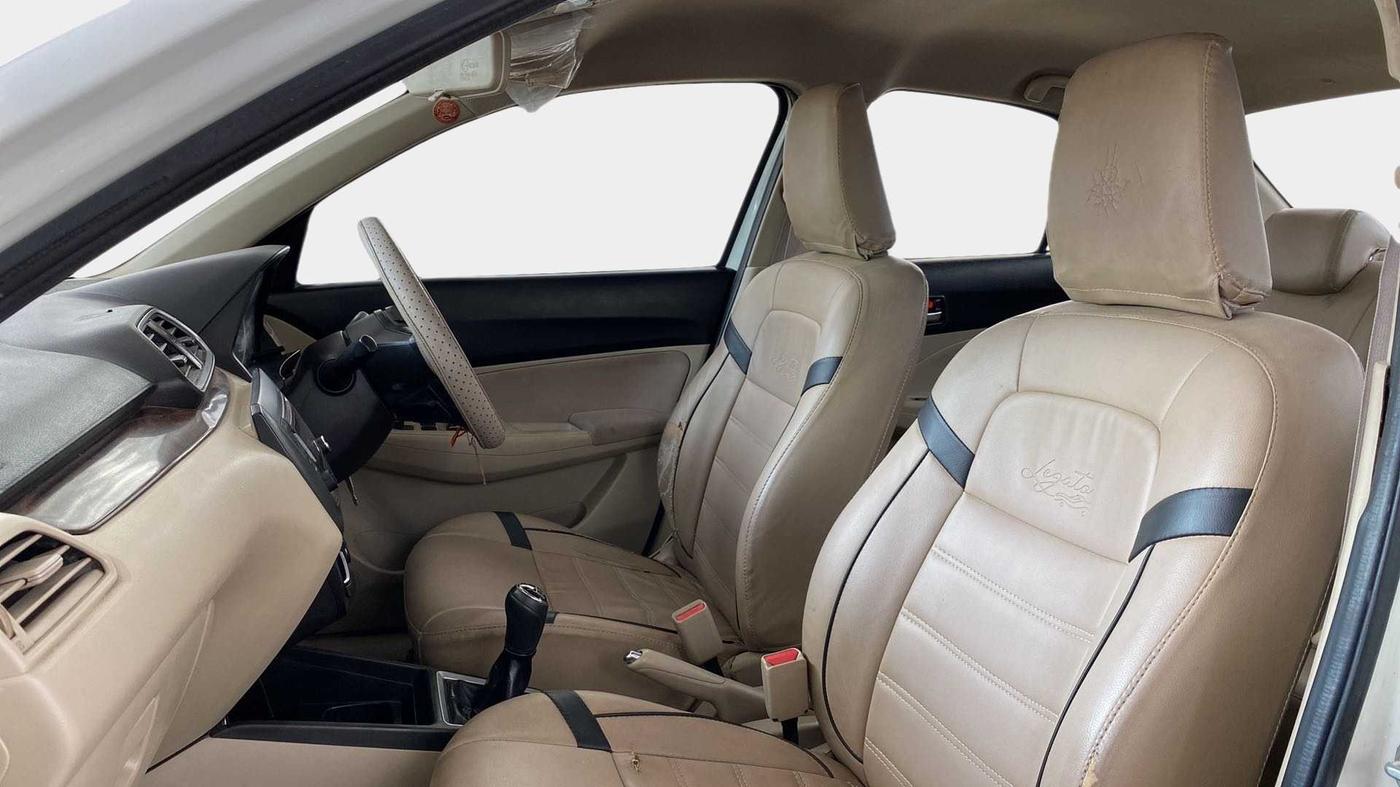 2017 Maruti Dzire VDI, Diesel, Manual, 73,038 km, Right Side Front Door Cabin