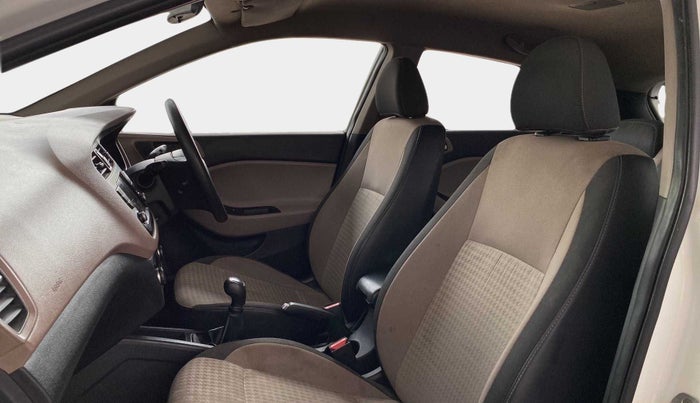 2018 Hyundai Elite i20 ASTA 1.2, Petrol, Manual, 57,869 km, Right Side Front Door Cabin