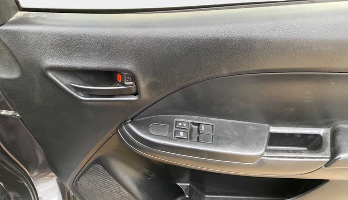 2018 Maruti Baleno SIGMA PETROL 1.2, Petrol, Manual, 51,239 km, Driver Side Door Panels Control