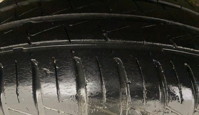 2022 Maruti New Wagon-R LXI CNG 1.0, CNG, Manual, 33,602 km, Right Rear Tyre Tread