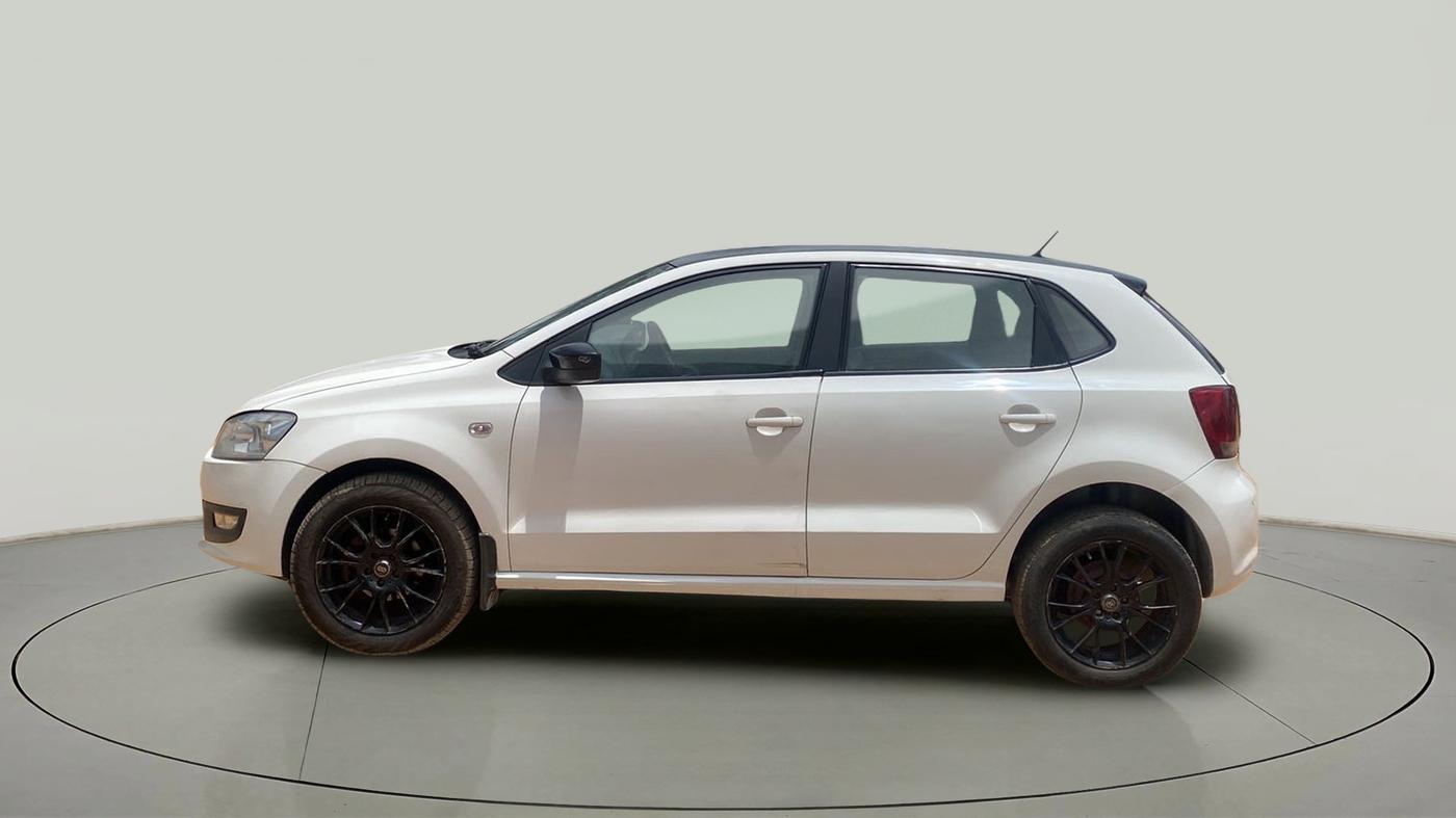2014 Volkswagen Polo COMFORTLINE 1.2L, Diesel, Manual, 90,678 km, Left Side