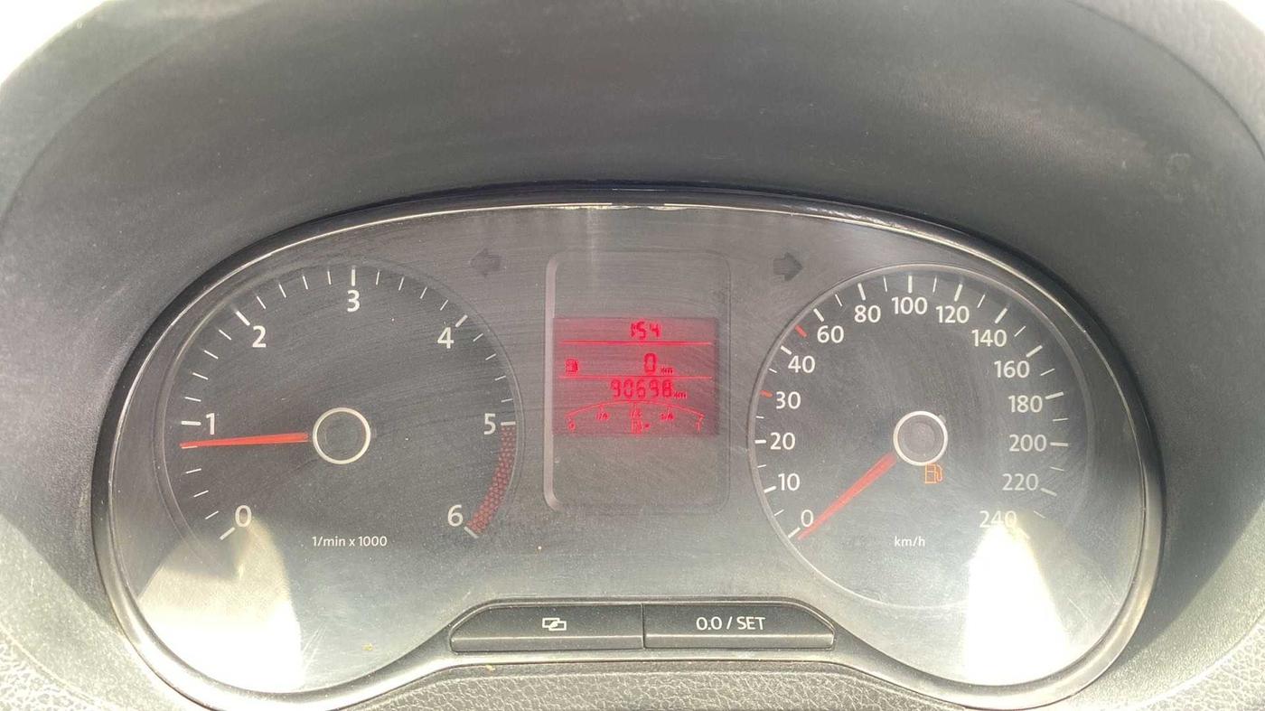 2014 Volkswagen Polo COMFORTLINE 1.2L, Diesel, Manual, 90,678 km, Odometer Image