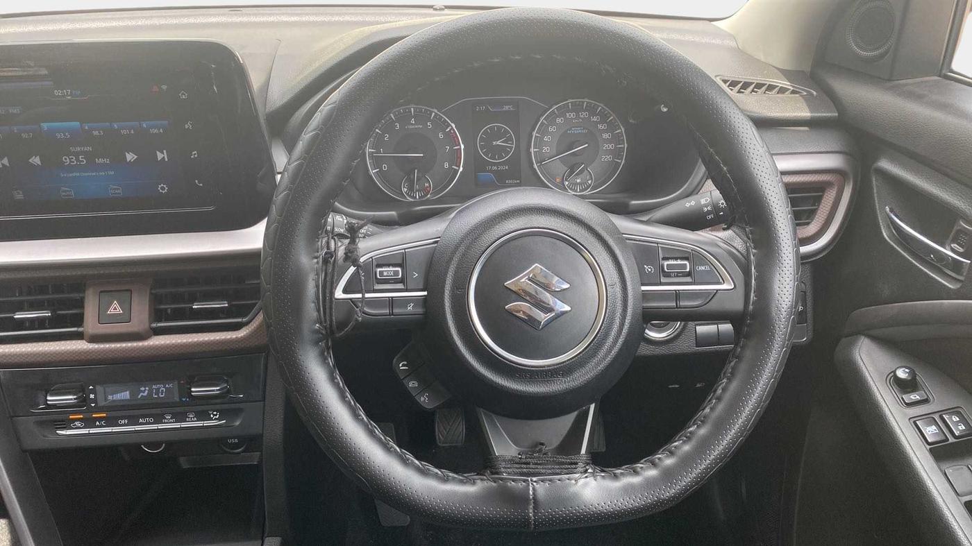 2023 Maruti BREZZA ZXI SMART HYBRID , Petrol, Manual, 8,468 km, Steering Wheel Close Up