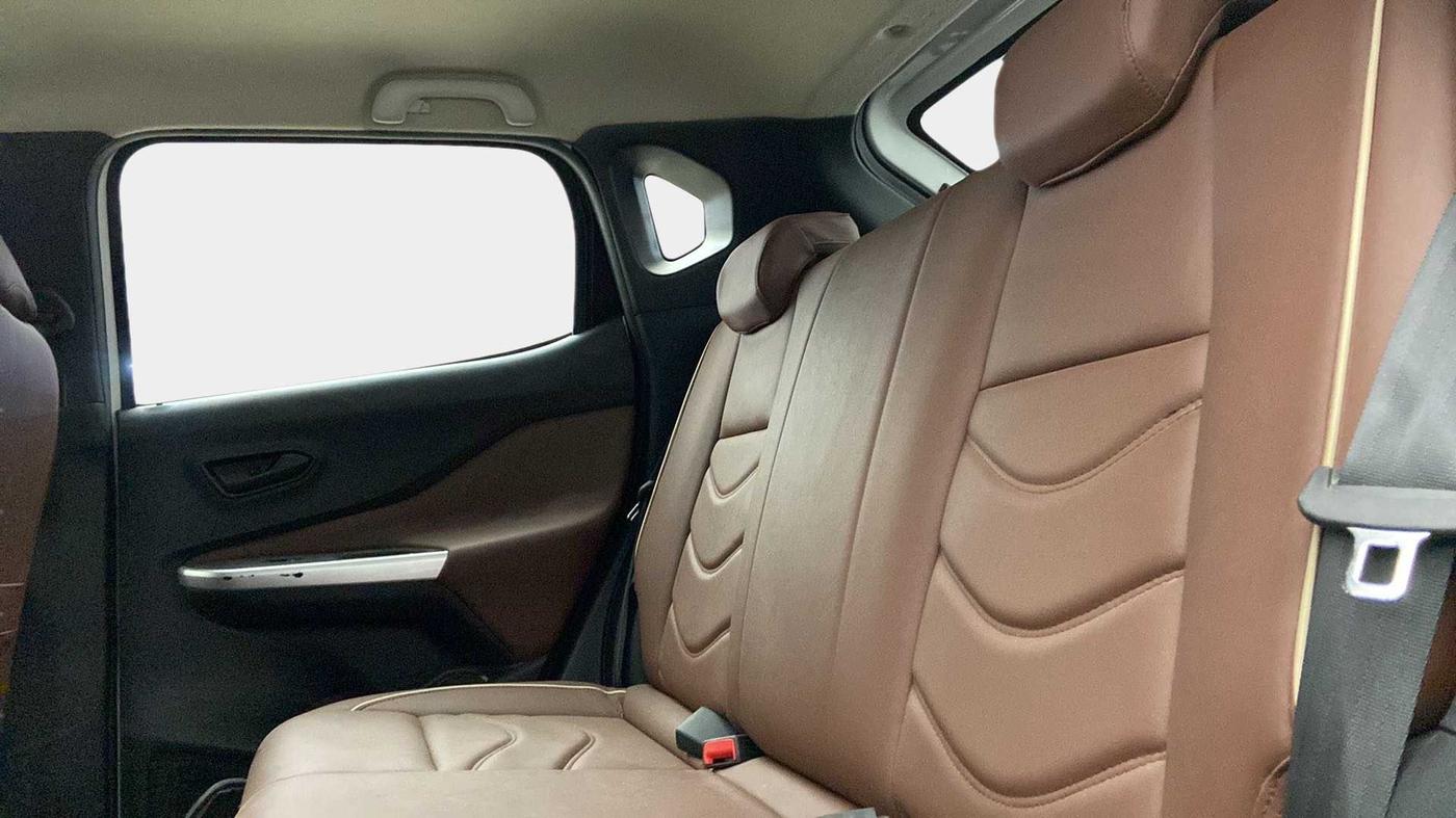 2022 Nissan MAGNITE XE, Petrol, Manual, 31,760 km, Right Side Rear Door Cabin
