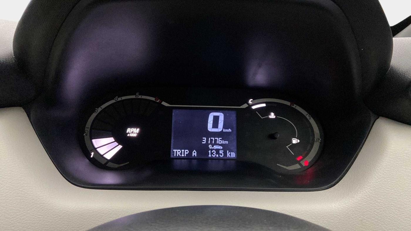 2022 Nissan MAGNITE XE, Petrol, Manual, 31,760 km, Odometer Image
