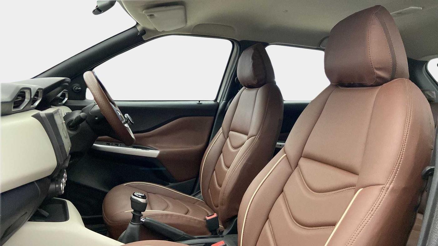 2022 Nissan MAGNITE XE, Petrol, Manual, 31,760 km, Right Side Front Door Cabin