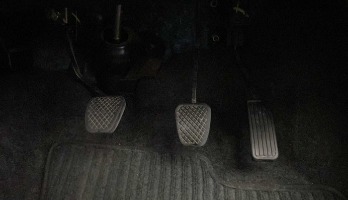 2015 Honda Amaze 1.2L I-VTEC S, Petrol, Manual, 59,466 km, Pedals