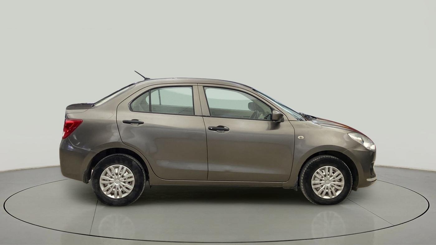 2018 Maruti Dzire LXI, Petrol, Manual, 38,776 km, Right Side View