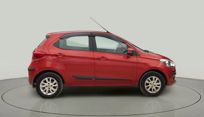 2018 Tata Tiago XZ PETROL, Petrol, Manual, 15,721 km, Right Side View