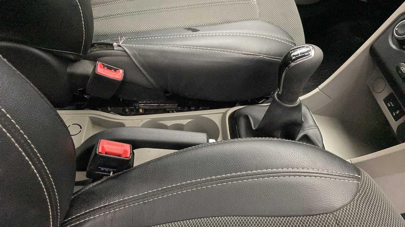 2018 Tata Tiago XZ PETROL, Petrol, Manual, 15,721 km, Gear Lever
