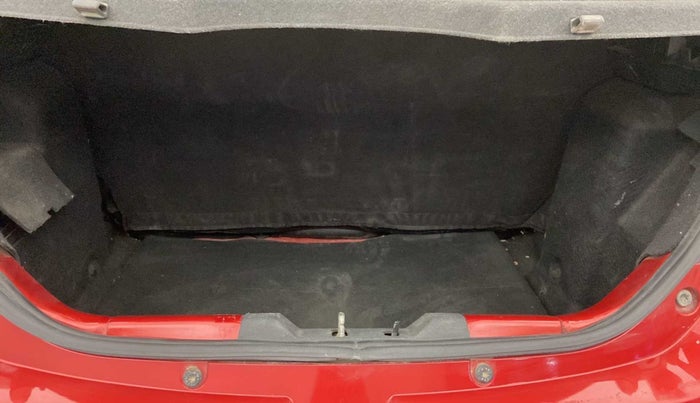 2018 Tata Tiago XZ PETROL, Petrol, Manual, 15,721 km, Boot Inside