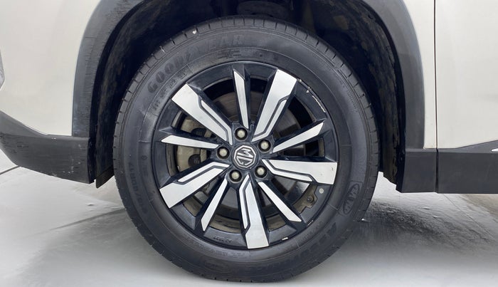 2020 MG HECTOR SHARP DCT PETROL, Petrol, Automatic, 28,080 km, Left Front Wheel