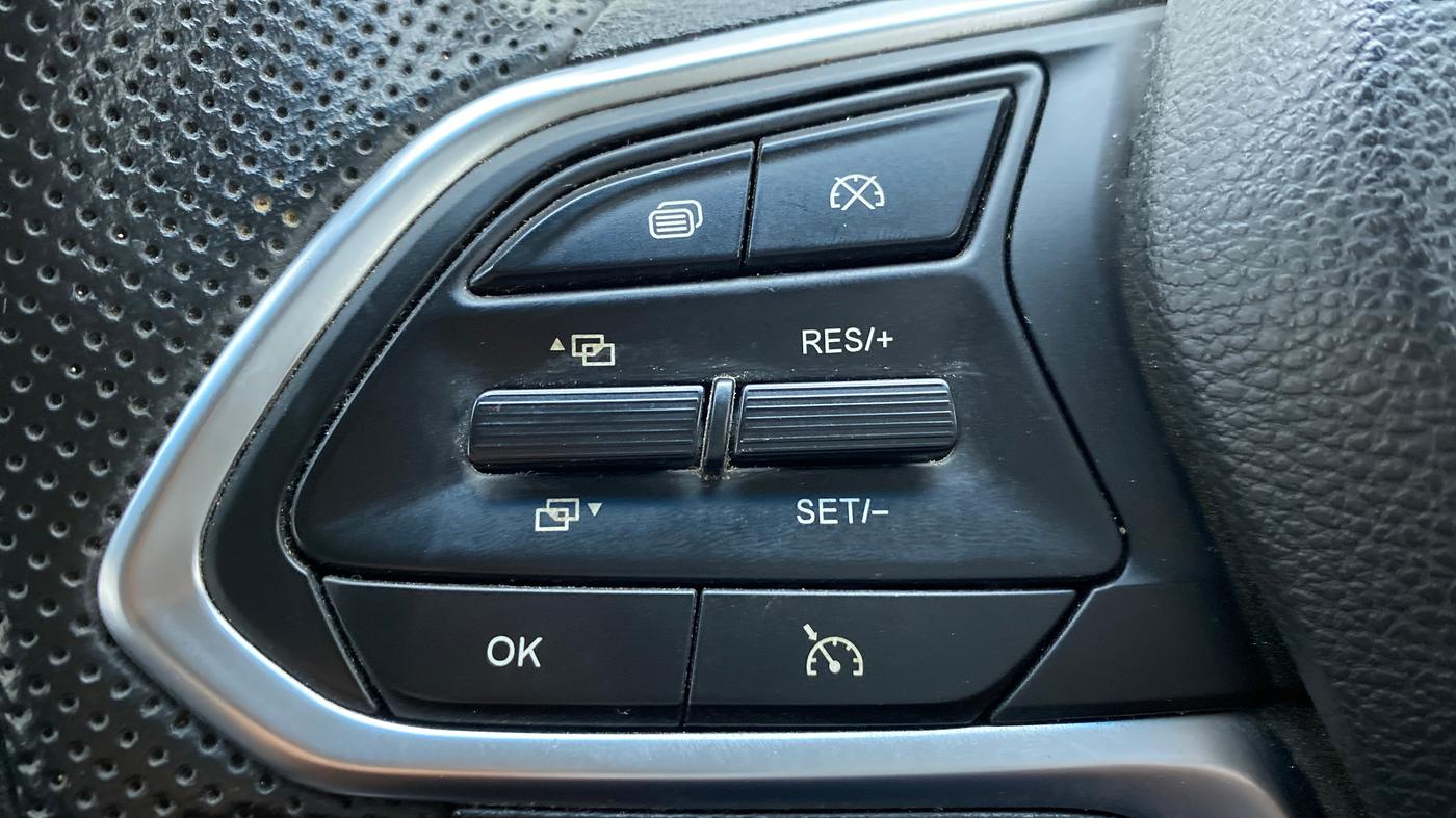 2020 MG HECTOR SHARP DCT PETROL, Petrol, Automatic, 28,080 km, Adaptive Cruise Control