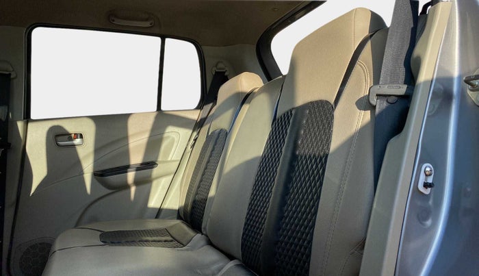 2016 Maruti Celerio VXI (O), Petrol, Manual, 36,837 km, Right Side Rear Door Cabin