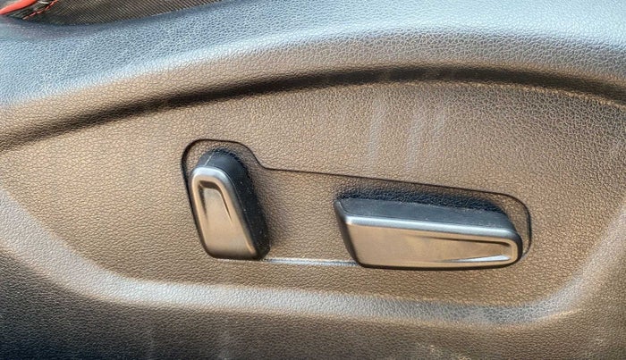 2020 Hyundai Creta SX (O) 1.4 TURBO DCT, Petrol, Automatic, 57,558 km, Driver Side Adjustment Panel