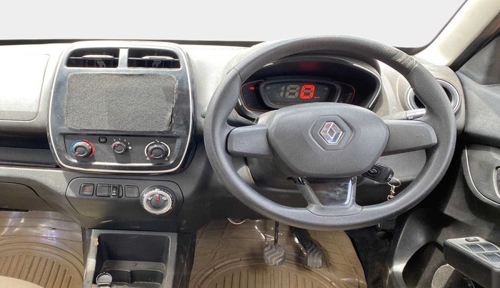 2017 Renault Kwid RXL 1.0 AMT, Petrol, Automatic, 35,566 km, Steering Wheel Close Up