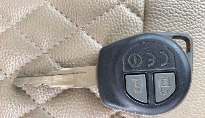 2018 Maruti Dzire VXI, Petrol, Manual, 36,905 km, Key Close Up