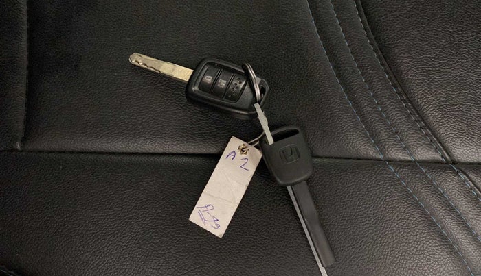 2019 Honda Jazz 1.2L I-VTEC V, Petrol, Manual, 49,131 km, Key Close Up