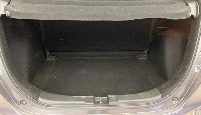 2019 Honda Jazz 1.2L I-VTEC V, Petrol, Manual, 49,131 km, Boot Inside