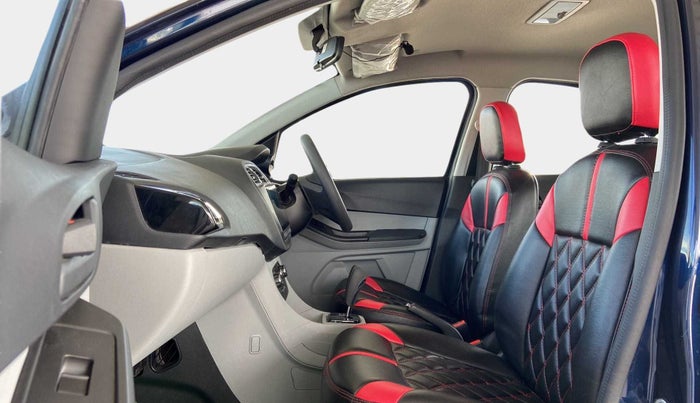 2023 Tata Tiago XTA PETROL, Petrol, Automatic, 11,731 km, Right Side Front Door Cabin