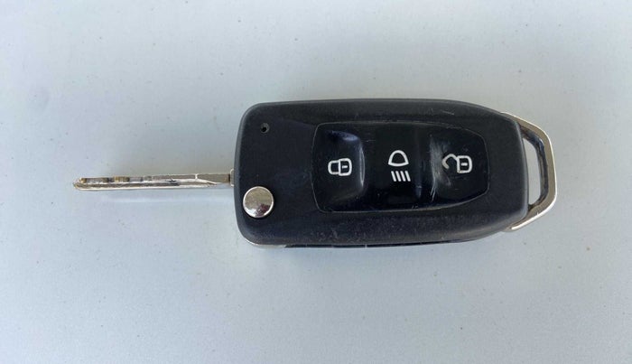 2017 Tata Tiago XZA PETROL, Petrol, Automatic, 53,742 km, Key Close Up