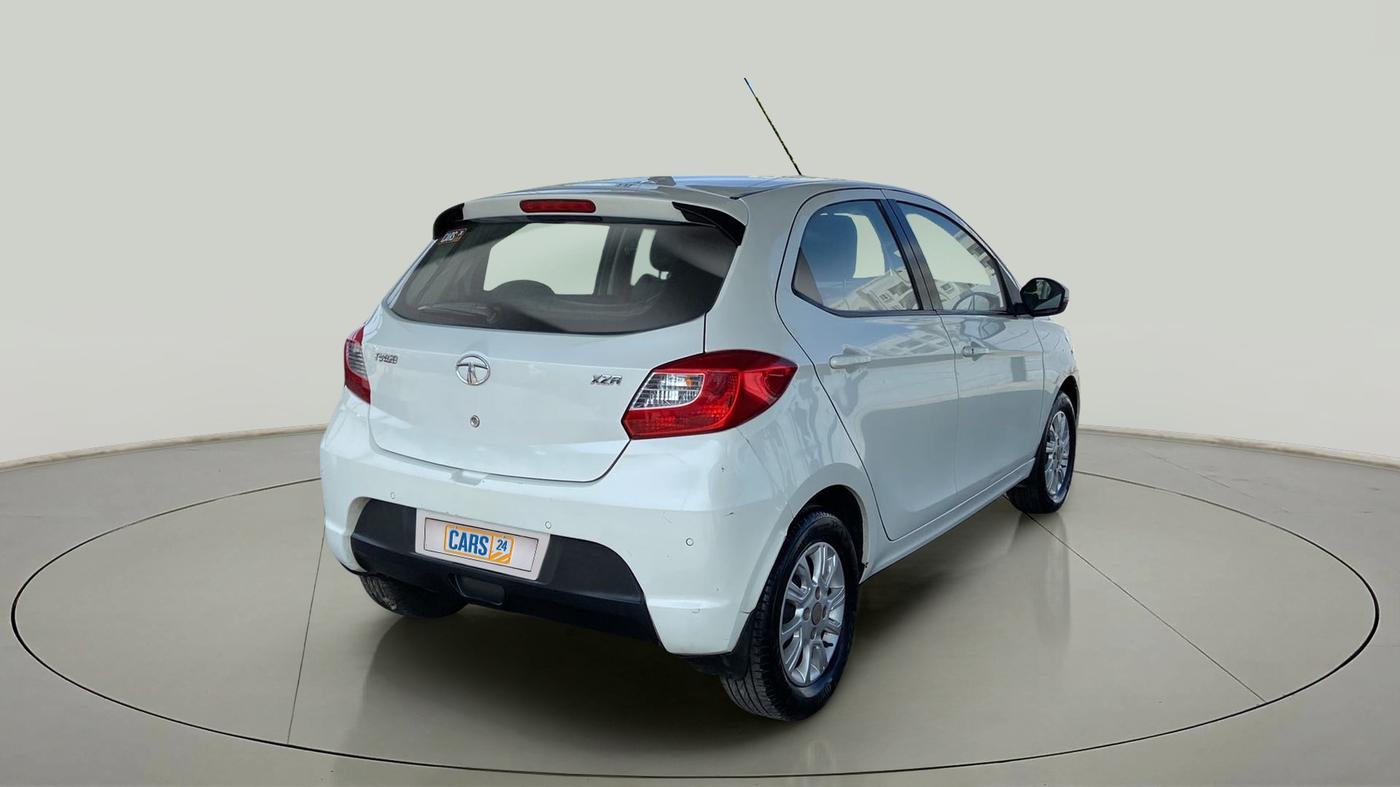 2017 Tata Tiago XZA PETROL, Petrol, Automatic, 53,742 km, Right Back Diagonal