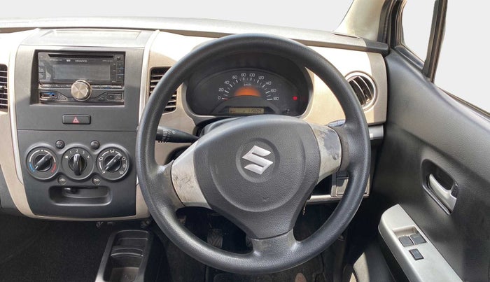 2013 Maruti Wagon R 1.0 LXI CNG, CNG, Manual, 1,15,715 km, Steering Wheel Close Up