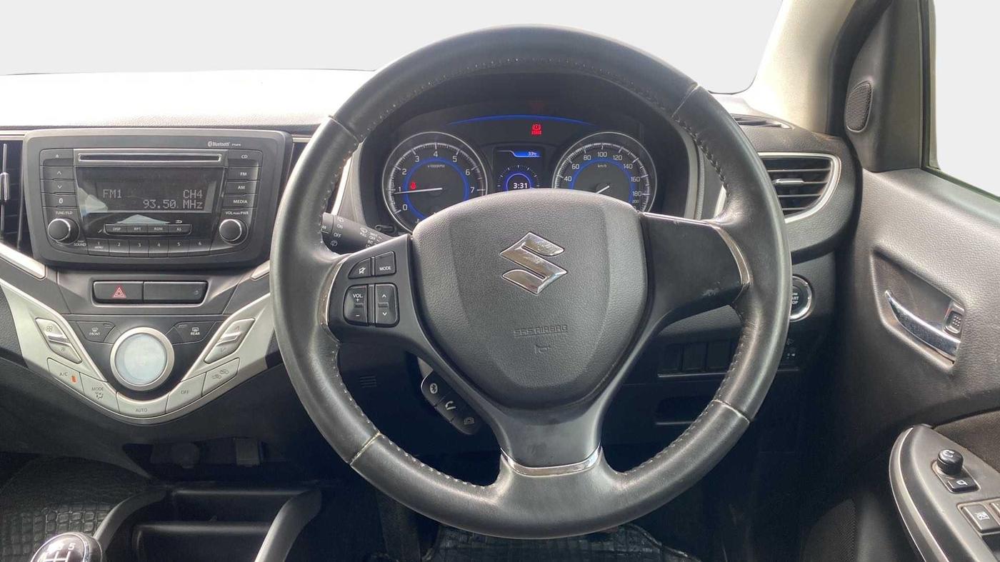 2017 Maruti Baleno ZETA PETROL 1.2, Petrol, Manual, 23,573 km, Steering Wheel Close Up