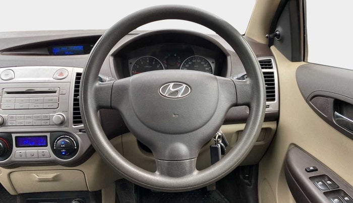 2010 Hyundai i20 MAGNA (O) 1.2, Petrol, Manual, 62,220 km, Steering Wheel Close Up