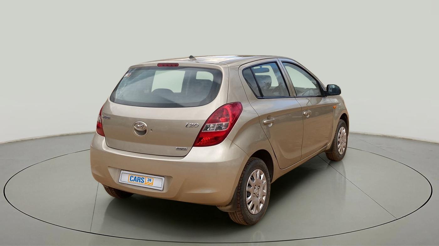 2010 Hyundai i20 MAGNA (O) 1.2, Petrol, Manual, 62,220 km, Right Back Diagonal