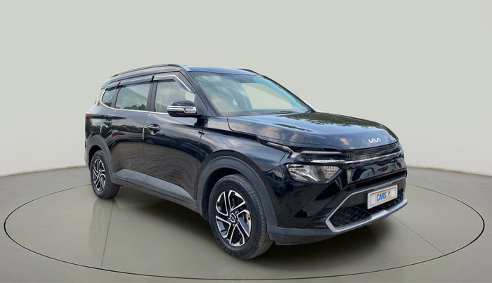 2022 KIA CARENS PRESTIGE PLUS 1.4 PETROL 7 STR, Petrol, Manual, 33,752 km, Right Front Diagonal
