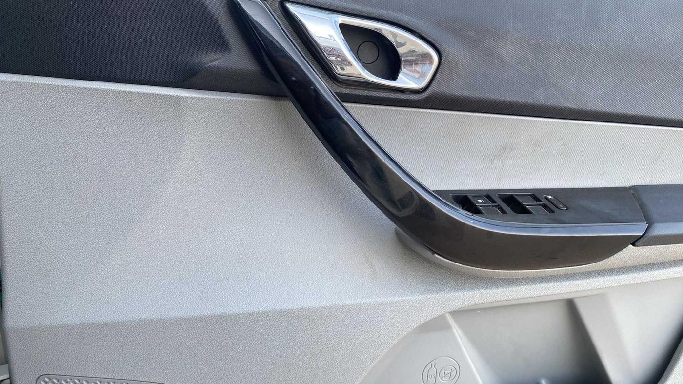 2020 Tata Tiago XZA PLUS PETROL, Petrol, Automatic, 50,106 km, Driver Side Door Panels Control