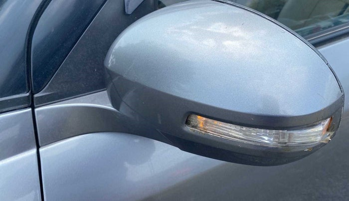 2014 Maruti Swift Dzire ZXI, Petrol, Manual, 72,270 km, Left rear-view mirror - Mirror motor not working
