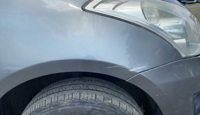 2014 Maruti Swift Dzire ZXI, Petrol, Manual, 72,270 km, Right fender - Slightly dented