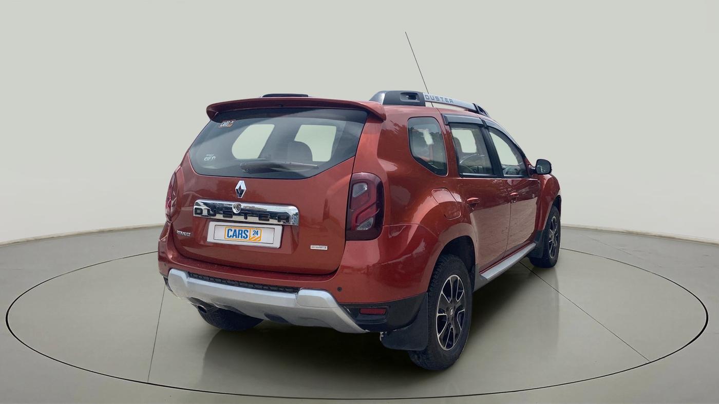 2016 Renault Duster 110 PS RXZ 4X2 AMT DIESEL, Diesel, Automatic, 97,189 km, Right Back Diagonal