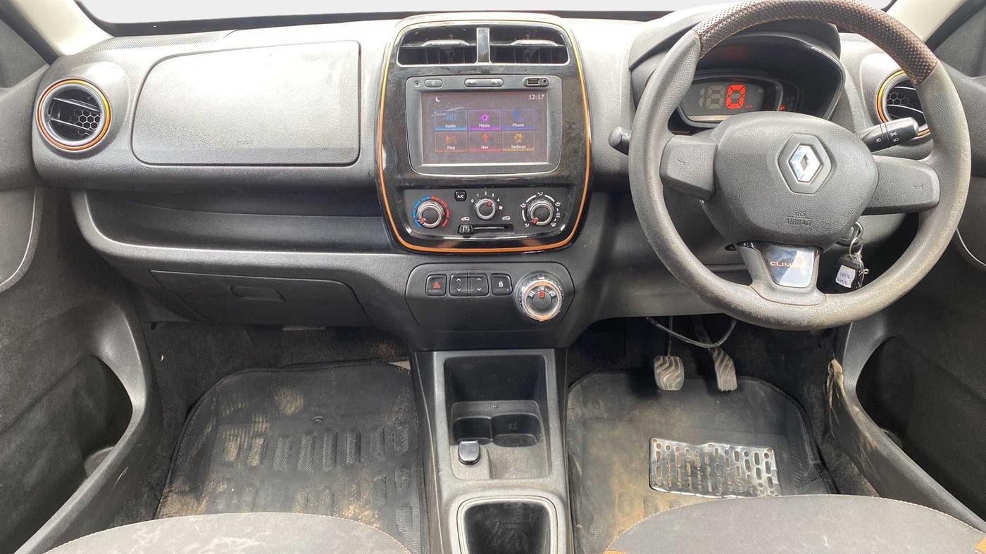 2017 Renault Kwid CLIMBER 1.0 AMT, Petrol, Automatic, 55,810 km, Dashboard