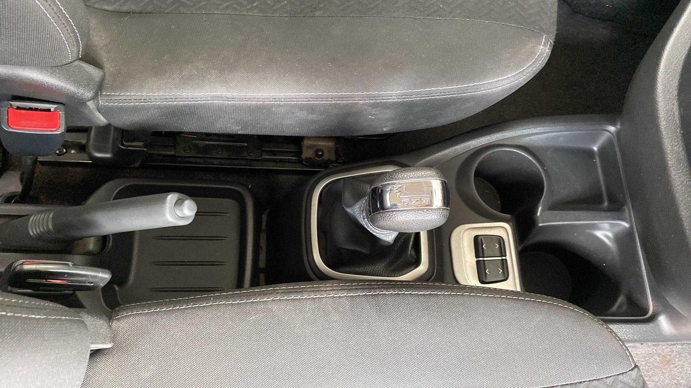 2019 Datsun Redi Go T(O) 1.0 AMT, Petrol, Automatic, 35,689 km, Gear Lever