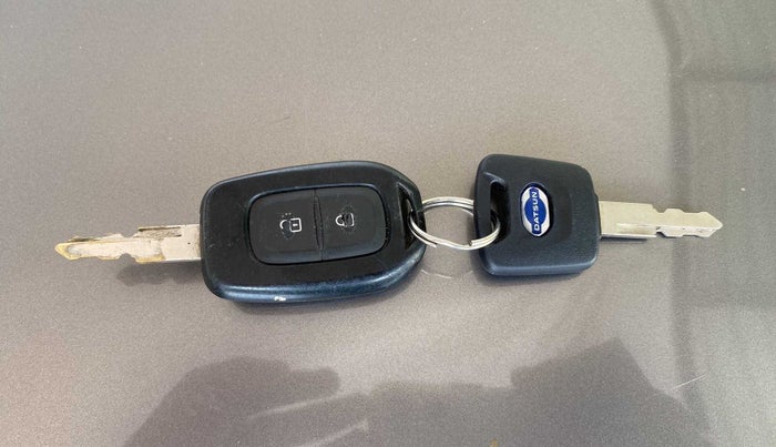 2019 Datsun Redi Go T(O) 1.0 AMT, Petrol, Automatic, 35,689 km, Key Close Up